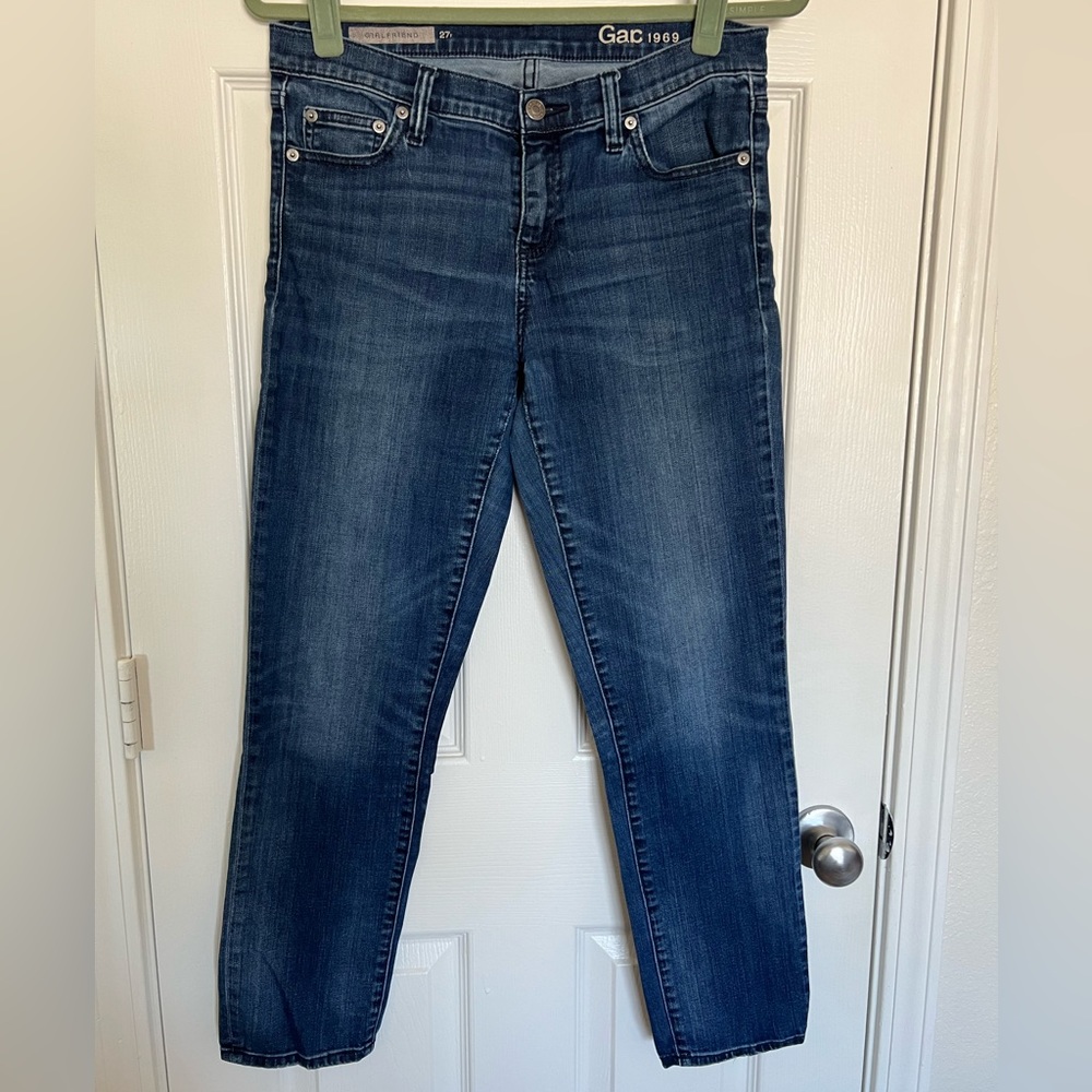 Gap 1969 Girlfriend Jeans